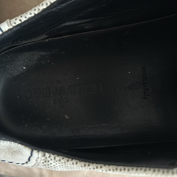 100% Authentic Louis Vuitton Mens Sneakers - Picture 9 of 16
